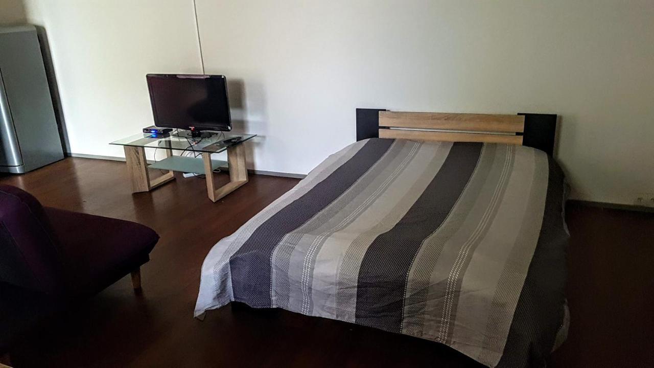 Grand Studio Et Jolies Chambres A Louer Passins Екстер'єр фото
