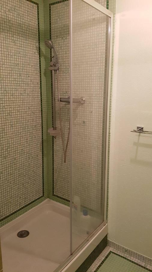 Grand Studio Et Jolies Chambres A Louer Passins Екстер'єр фото